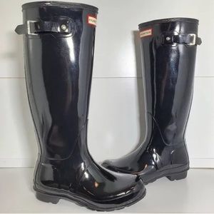 Size 8 Black Hunter Rainboots